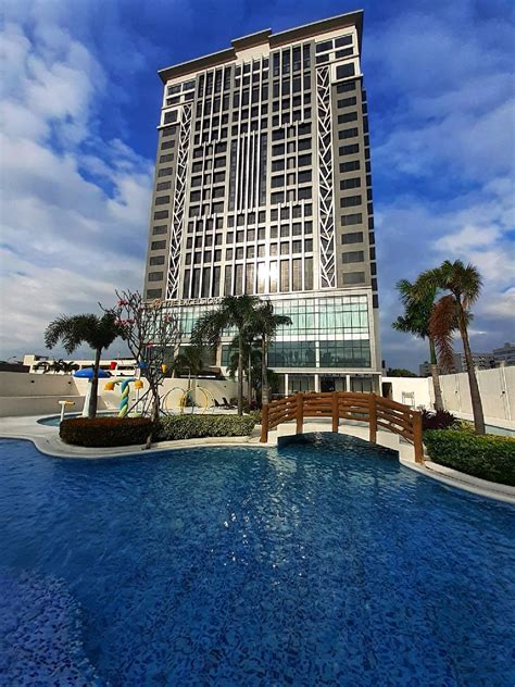 las pinas accommodation